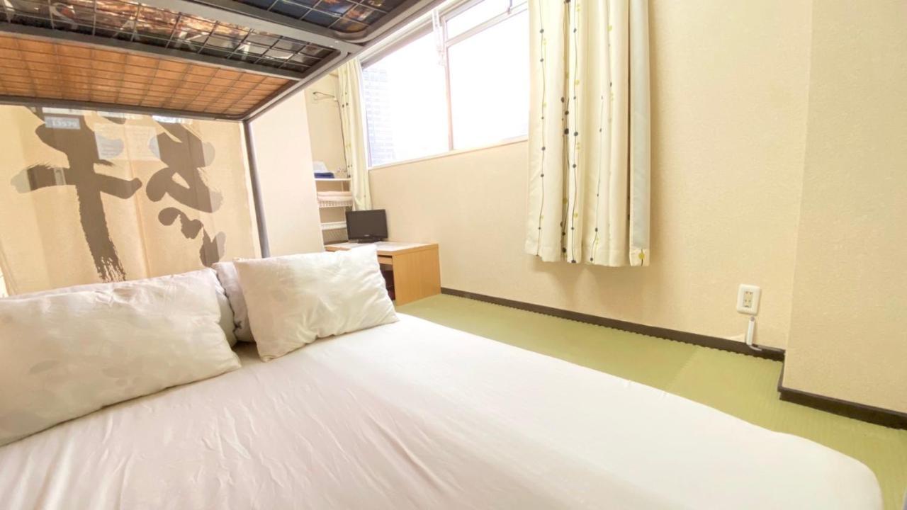 Guest House B'S Fiveⅱ Osaka Esterno foto